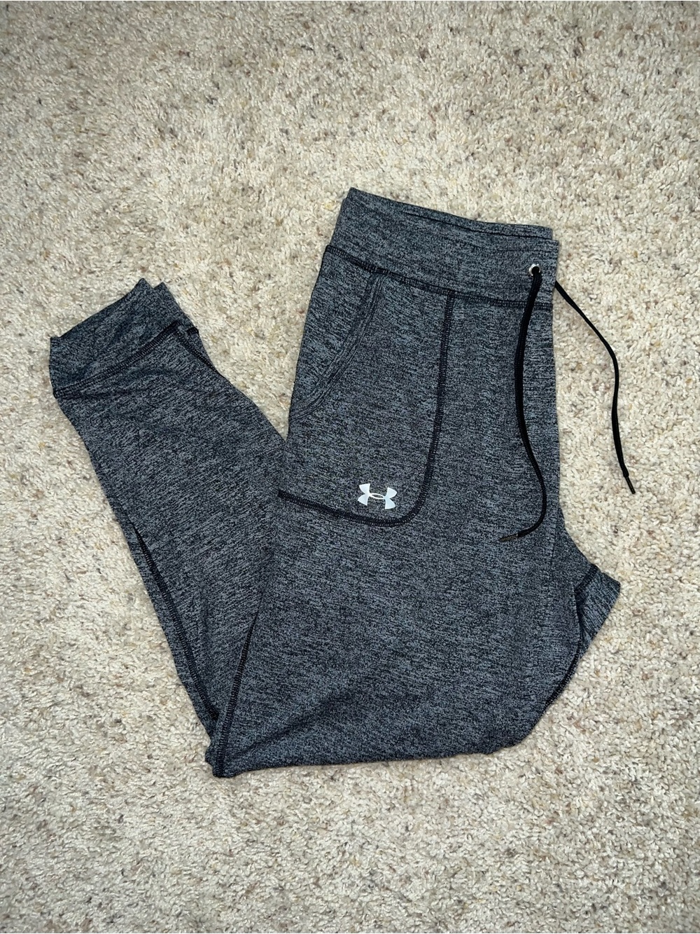 Under Armour Women’s Heather Charcoal Jogger Sweatpants